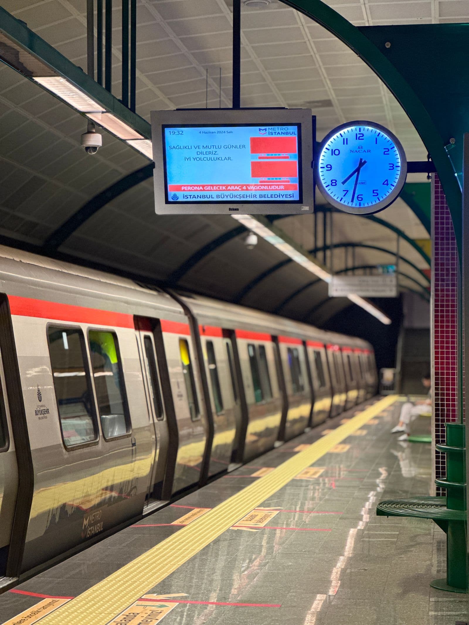 Sabiha Gökçen (SAW) to Taksim & Sultanahmet: 2026 Transport Guide