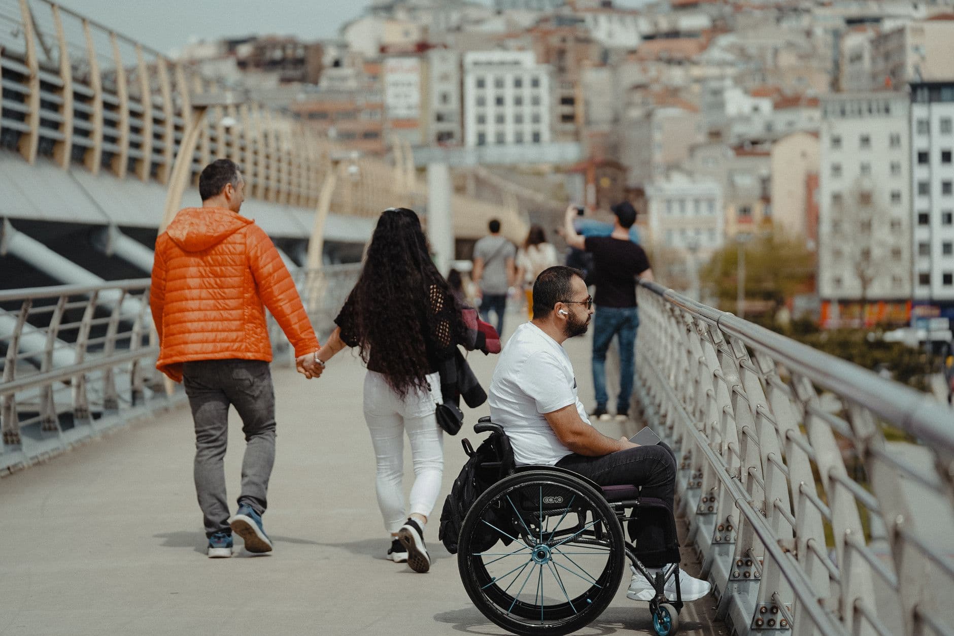 Accessible Transport from Istanbul Airports (IST & SAW): Step-Free and Wheelchair Options for 2026